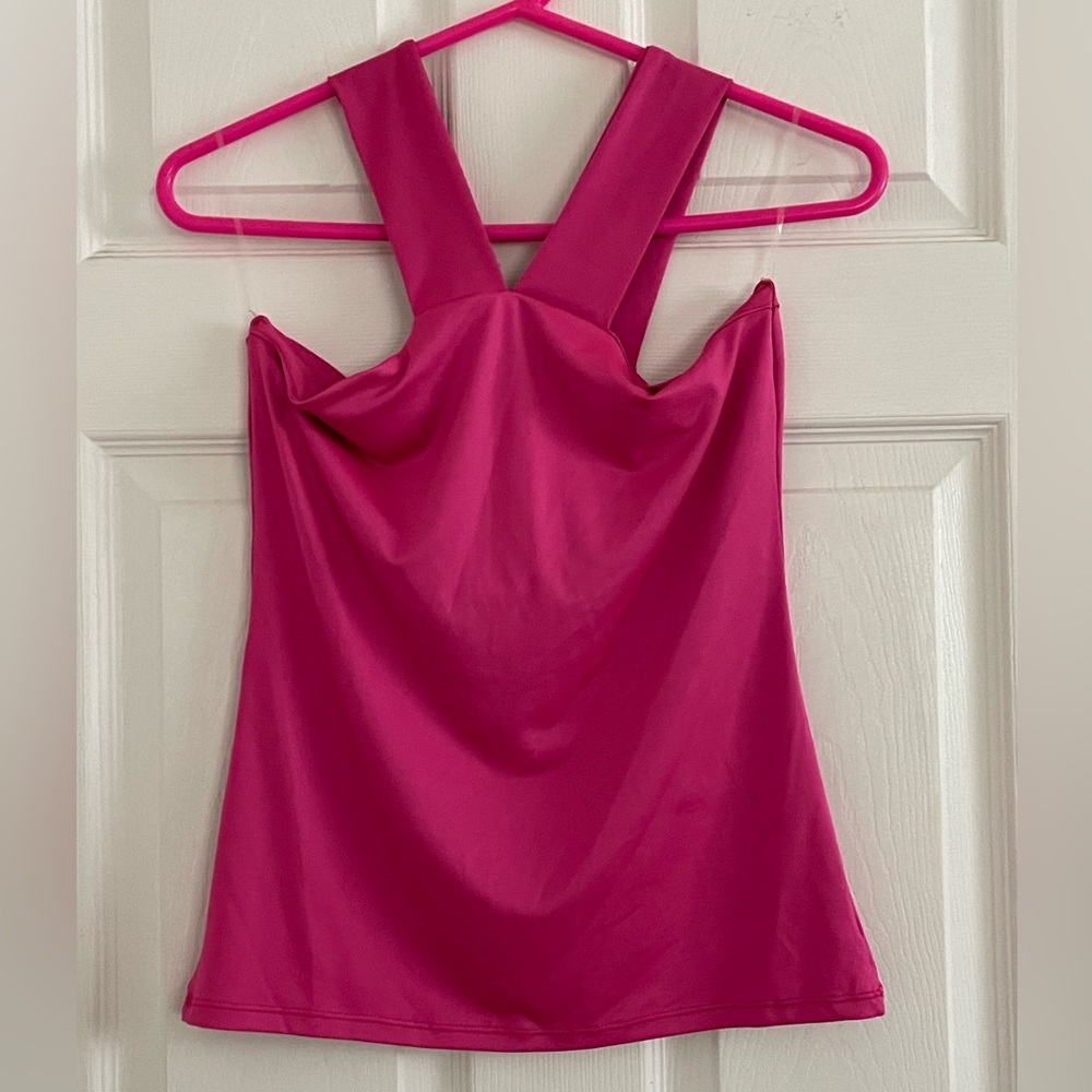 Pink stretch tank top nwt